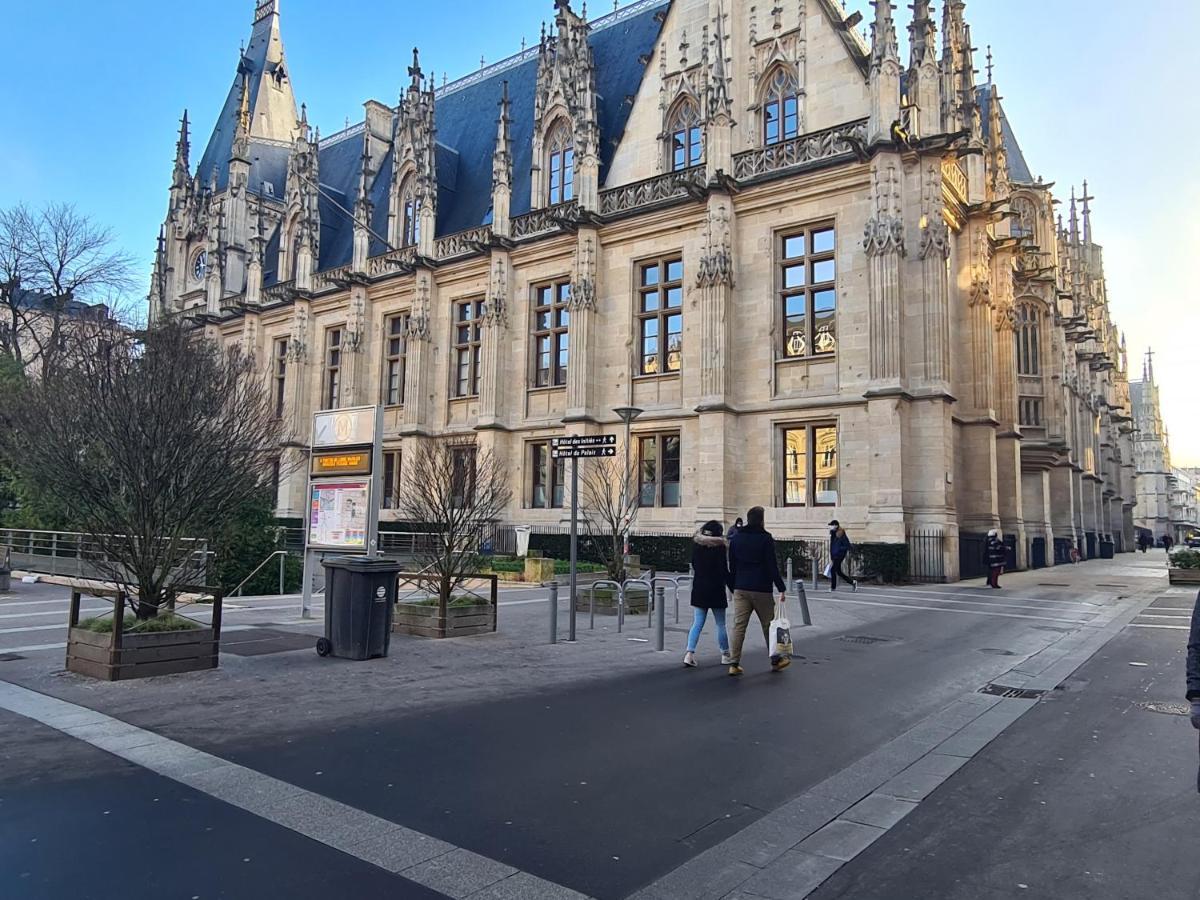 Rouen Hyper Centre Ville Palais De Justice Exterior foto